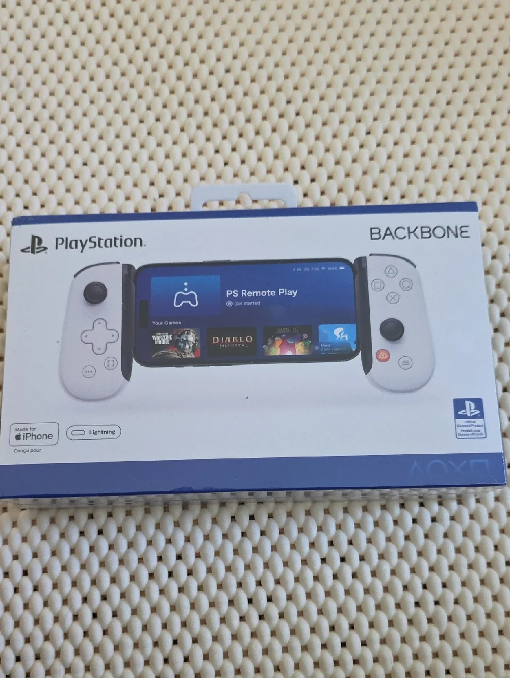 Sony PlayStation Backbone Mobile Controller - White IOS only.